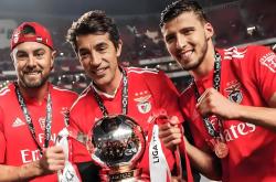  勒沃库森9人掀翻法兰克福 -九游网页官网