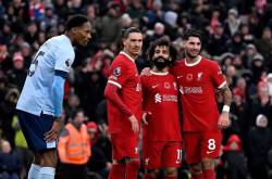 包含萨拉赫重要时刻爆冷，MAD带队取胜！的词条-j9九游会真人